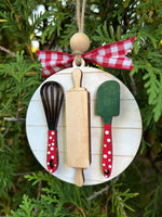 Load image into Gallery viewer, Pop Out Wood Ornament Kit - Baking Set
