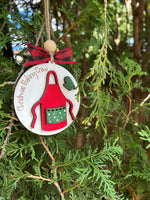 Load image into Gallery viewer, Pop Out Wood Ornament Kit - Baking Crew
