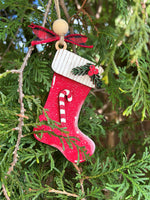Load image into Gallery viewer, Pop Out Wood Ornament Kit - Stocking
