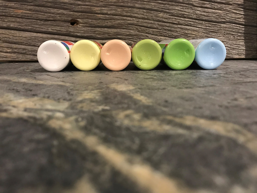 The Happy Camper DIY Colouring Kit