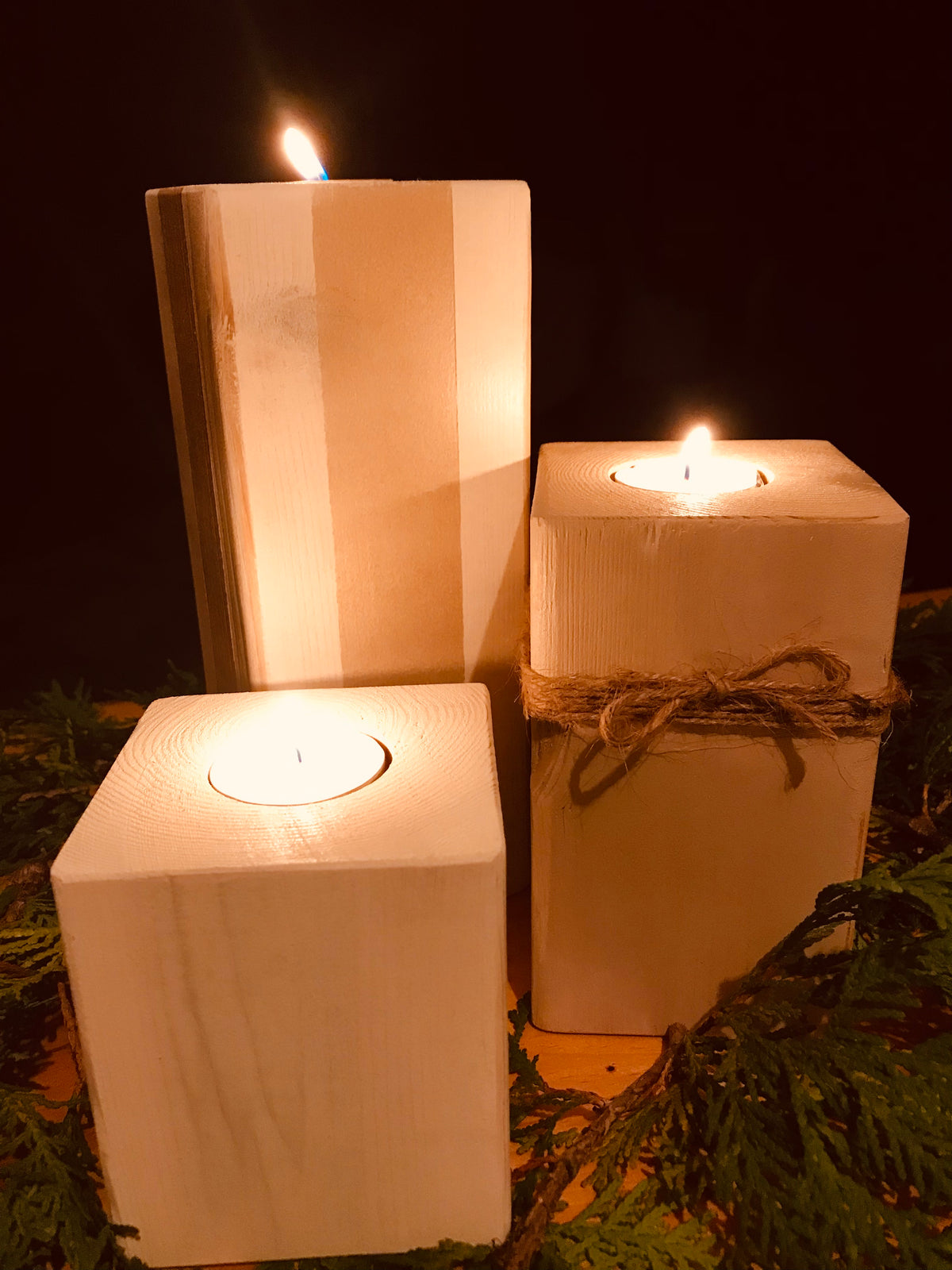 Cedar Pillar Tea Light Holder Set